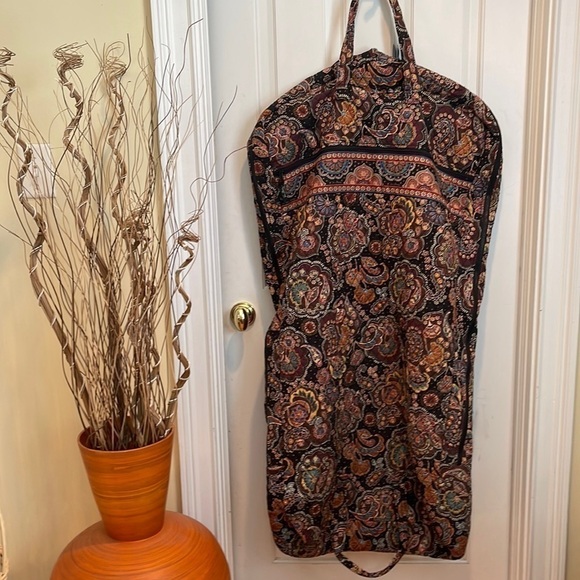 Like new Vera Bradley hanging bag